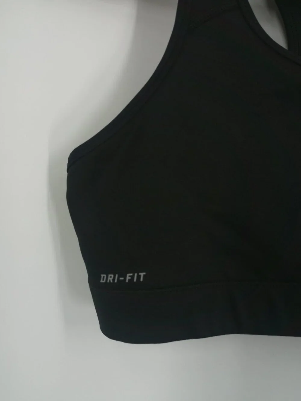NWT Nike Swoosh Sports Bra XL Black Racerback Medium Support Workout Bra